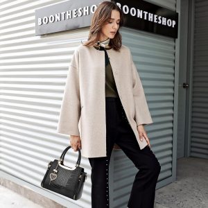 Heart-shaped charm black crocodile-print handbag
